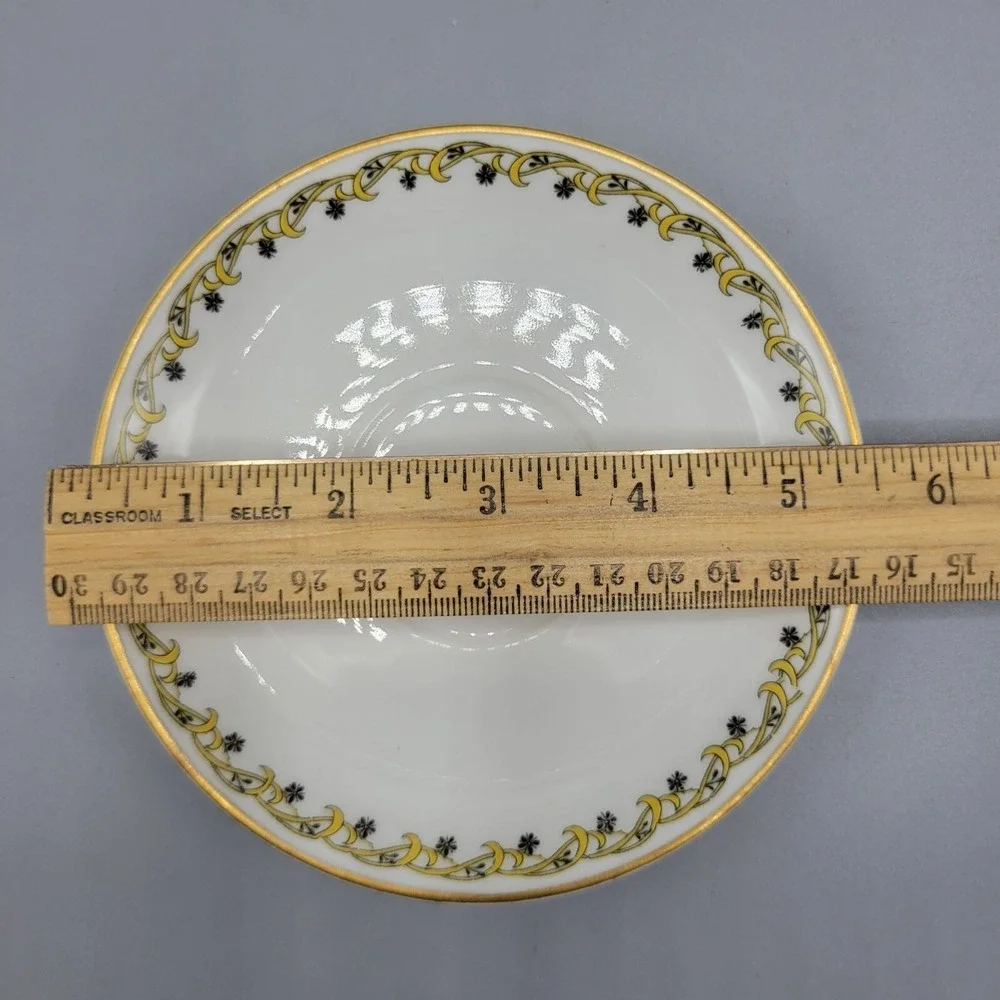 Vintage Set Of 4 Haviland France Limoges Porcelain Saucers Snack Plates